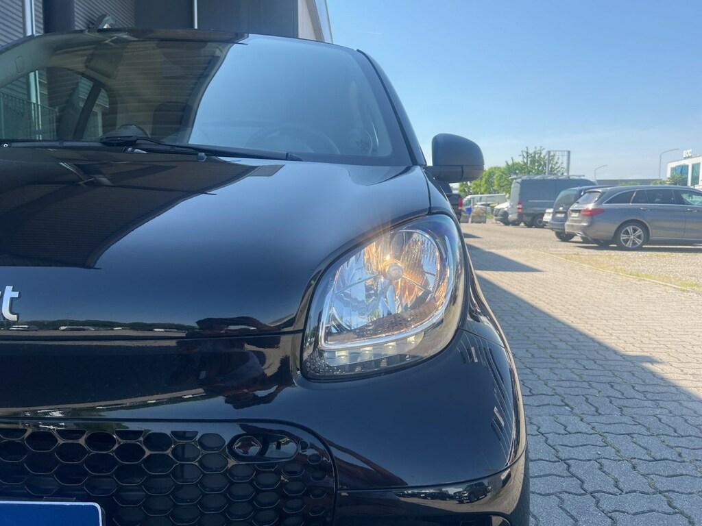 Smart fortwo EQ Pure