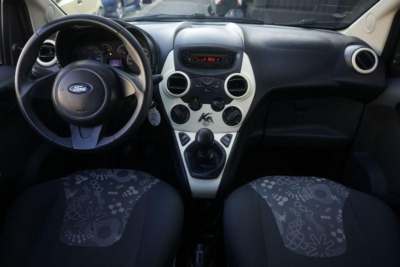 Ford Ka Ford Ka 1.2 8V 69CV Titanium 51KW ANNO 2013