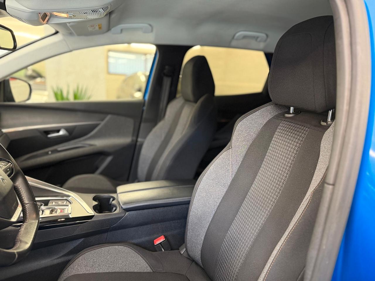Peugeot 3008 BlueHDi 130 S&S Active