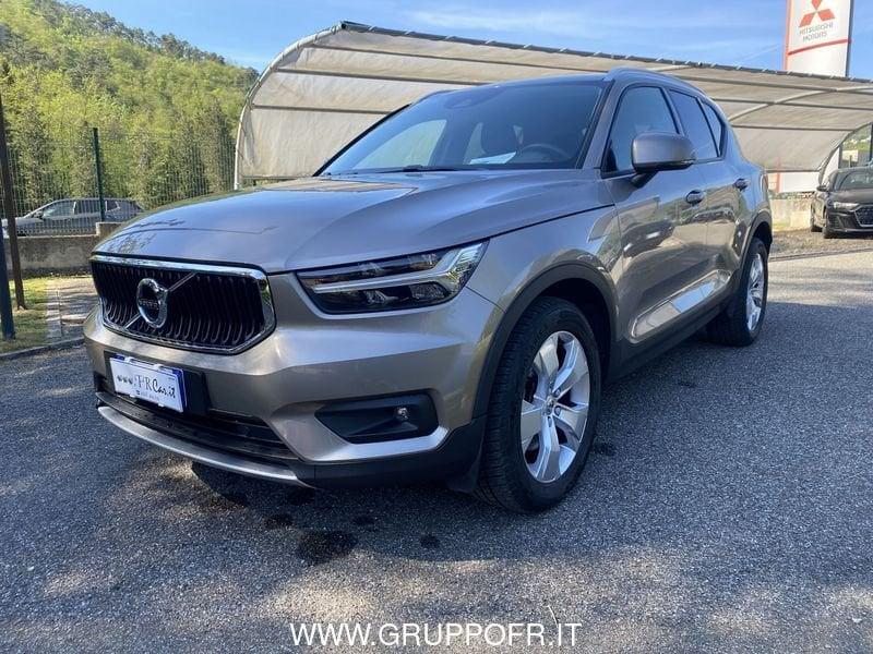 Volvo XC40 B4 AWD Geartronic Momentum Pro