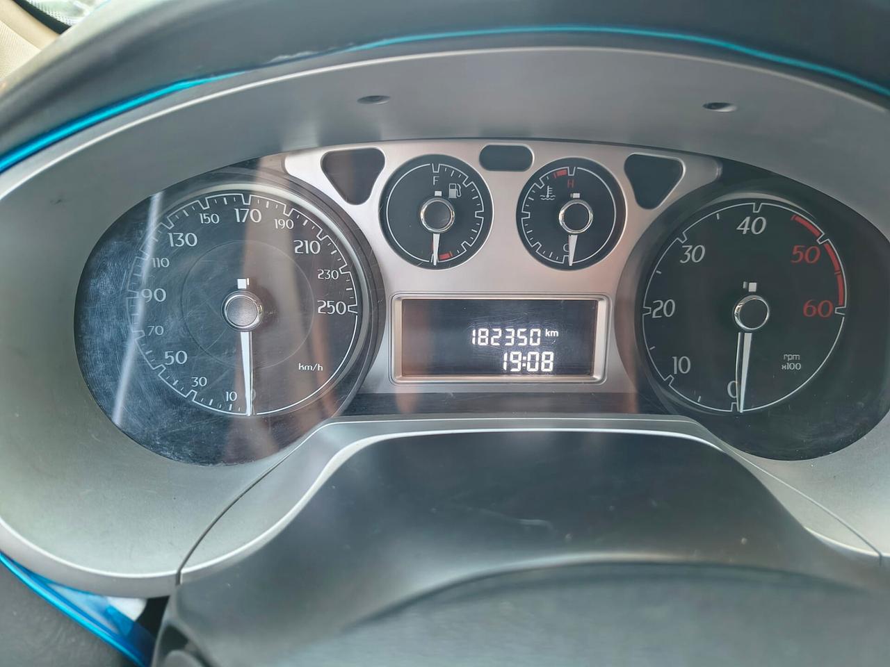 Lancia Delta 1.6 MJT DPF Gold