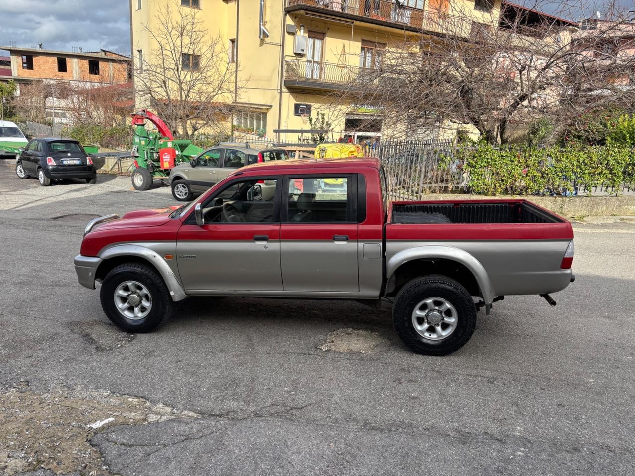 Mitsubishi L200 2.5 TDI 4WD Double Cab Pick-up GLS