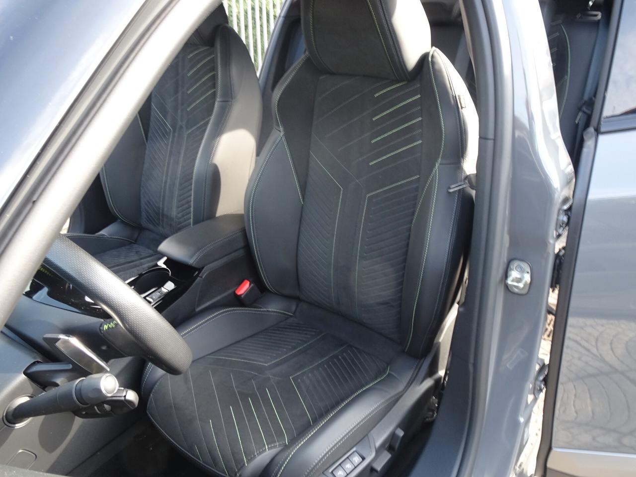 Peugeot 2008 BlueHDi 130 GT