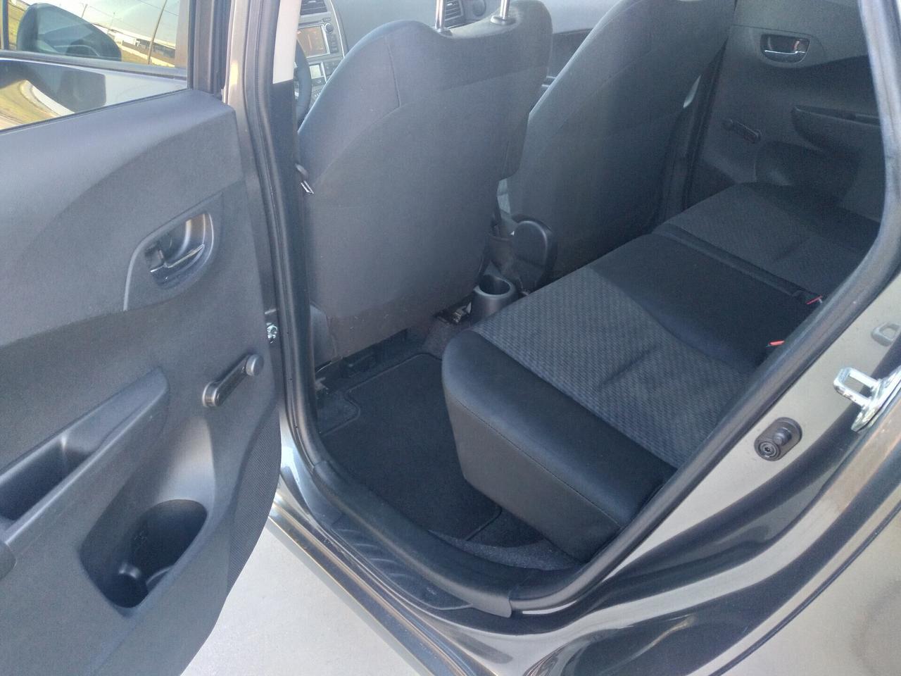 Toyota Yaris Verso-S 1.4D MT Active