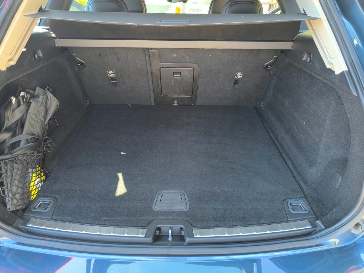 Volvo XC 60 XC60 B4 (d) AWD Geartronic Momentum Pro