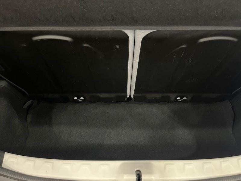 Toyota Aygo Aygo 5p 1.0 x-play m-mt