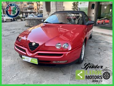 Alfa Romeo Spider 2.0i 16V Twin Spark cat 04/1995