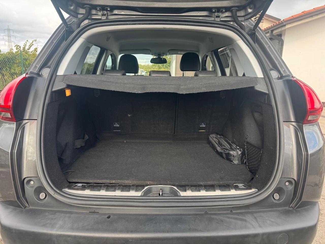 Peugeot 2008 BlueHDi 100 Active