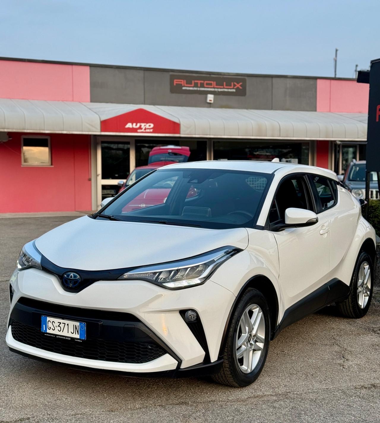 Toyota C-HR 1.8 Hybrid E-CVT 2023 **76.000Km**
