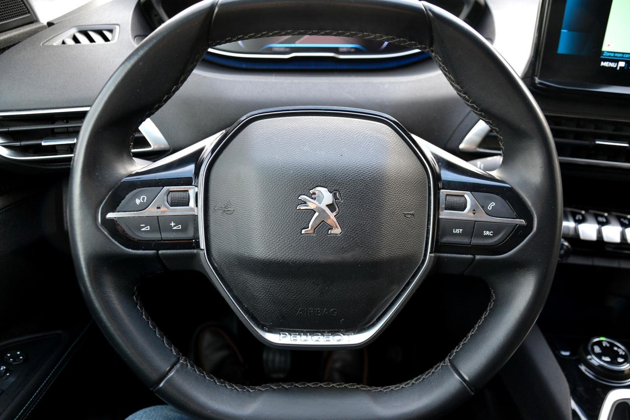 Peugeot 5008 BlueHDi 130 S&S Allure