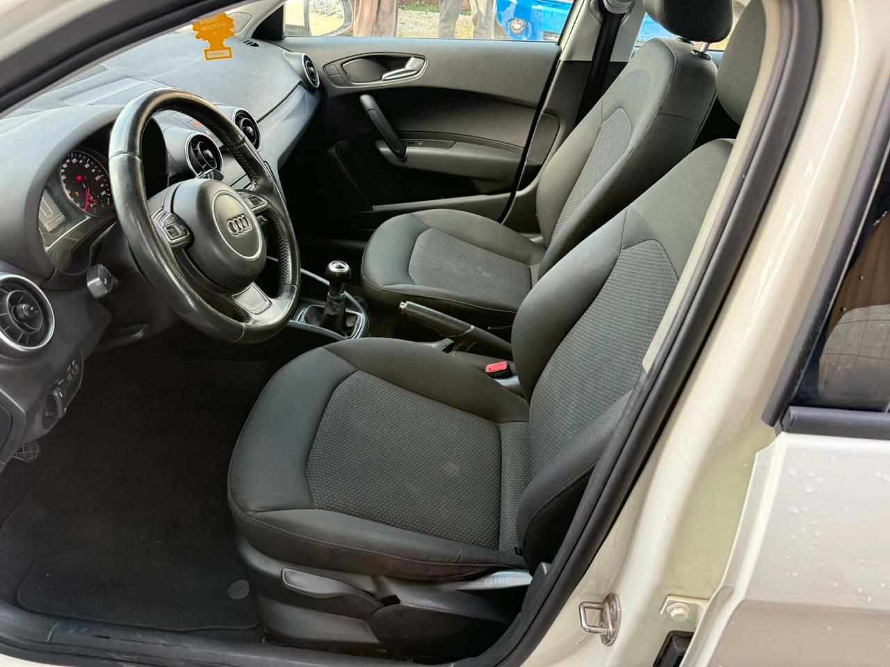 Audi A1 Sportback 1.6 TDI - 12/2012