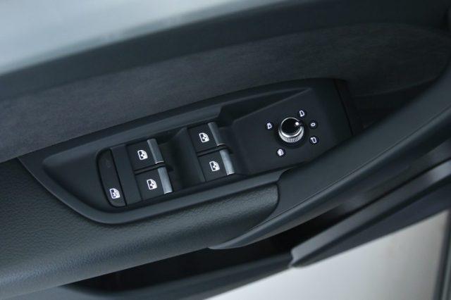 AUDI Q5 Sportback 40TDI quattro S line *SCONTO IMMEDIATO*