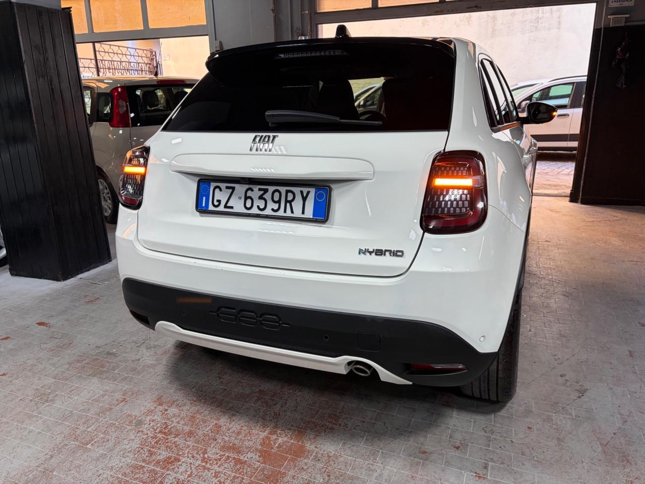Fiat 600 Hybrid 110 CV DCT MHEV La Prima