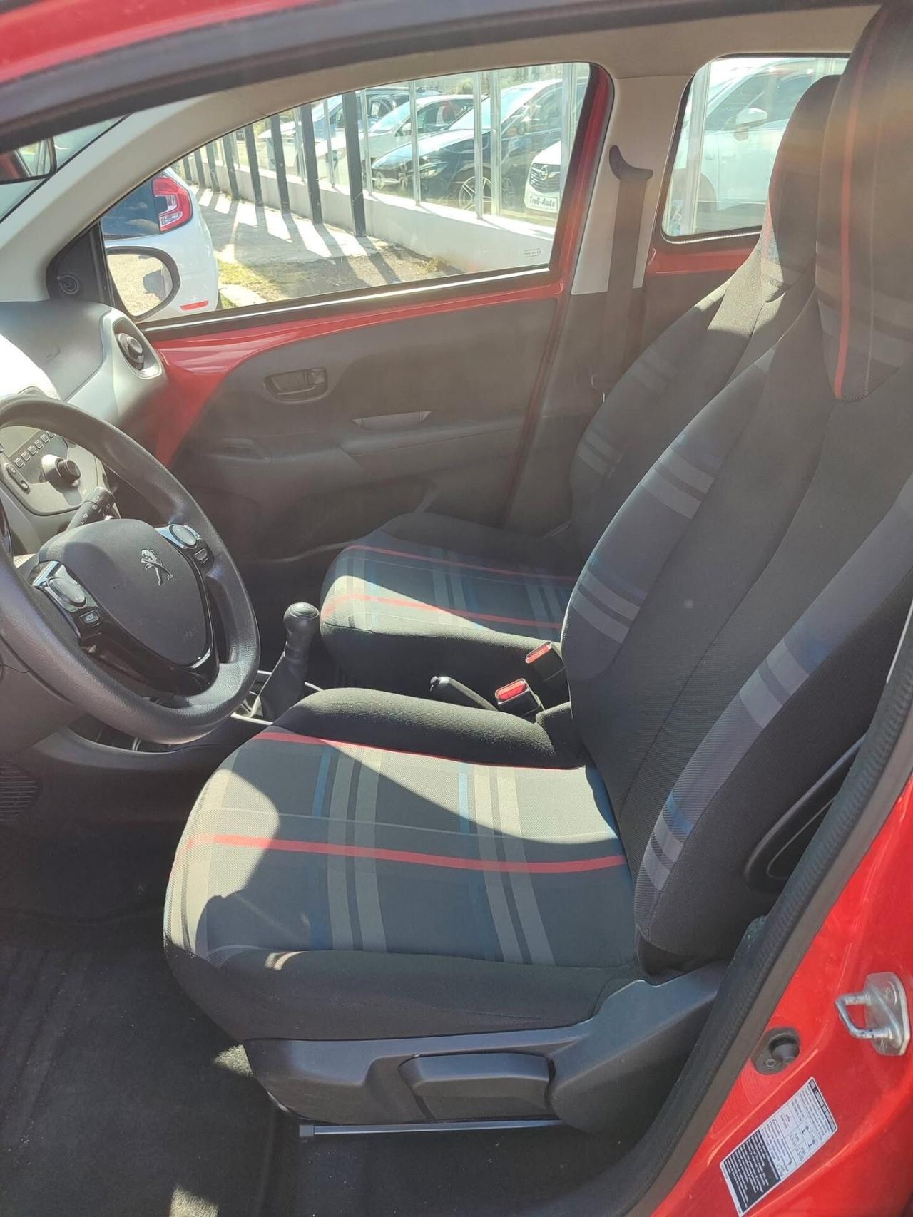 Peugeot 108 VTi 68 5 porte Allure