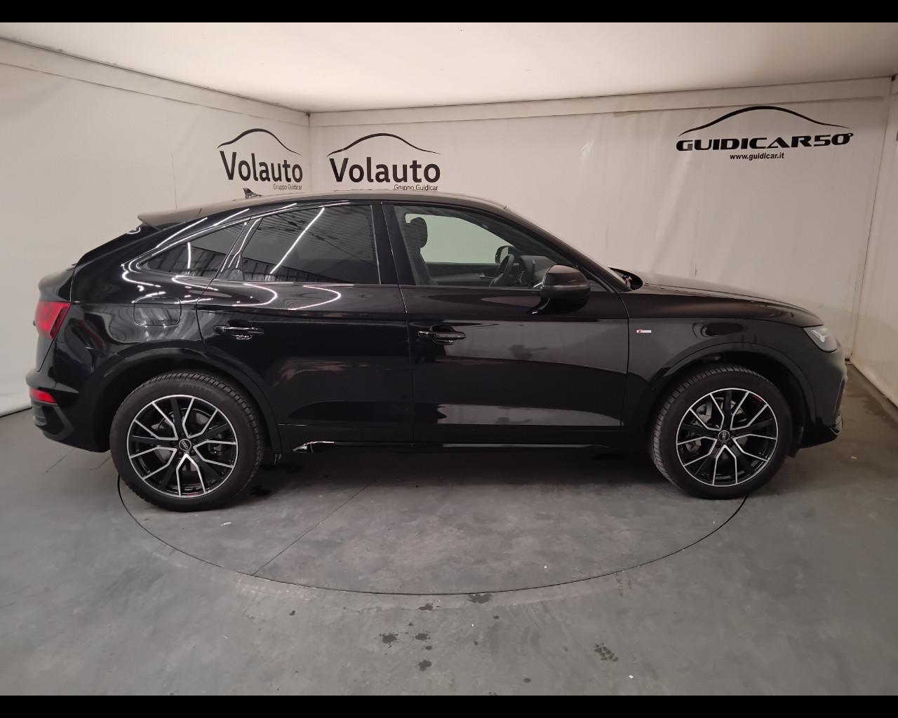 AUDI Q5 I Sportback 2021 - Q5 Sportback 40 2.0 tdi mhev 12V S line quattro s-tronic