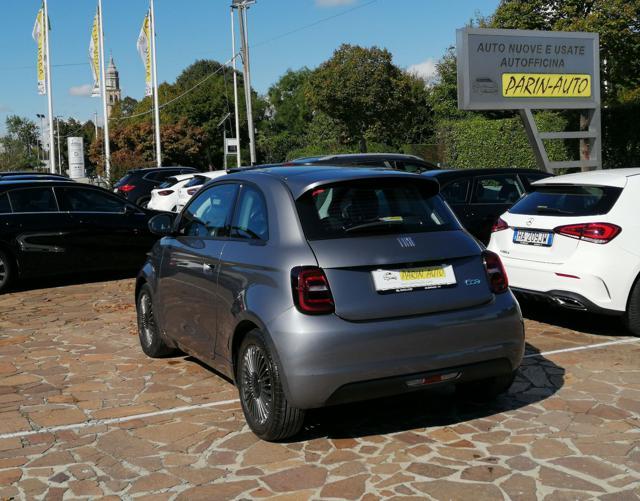 FIAT 500e Berlina 42 kWh Icon