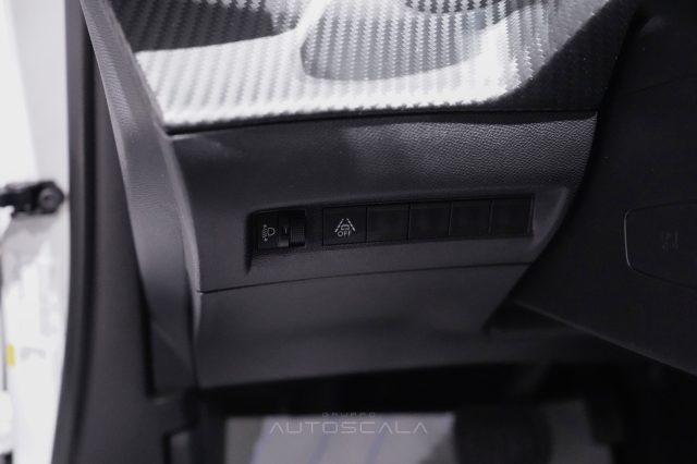 PEUGEOT 2008 motore elettrico 136cv Allure