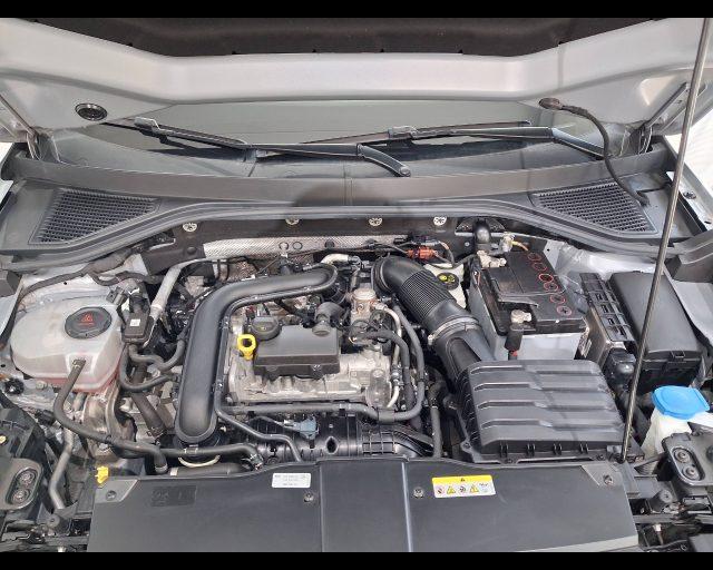 VOLKSWAGEN T-Roc 1.0 tsi Life 110cv