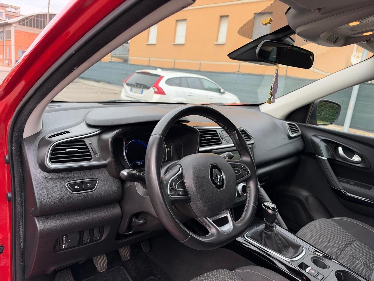 Renault Kadjar 1.5 dci - NEOP. - NAV. - 12 MESI DI GARANZIA -