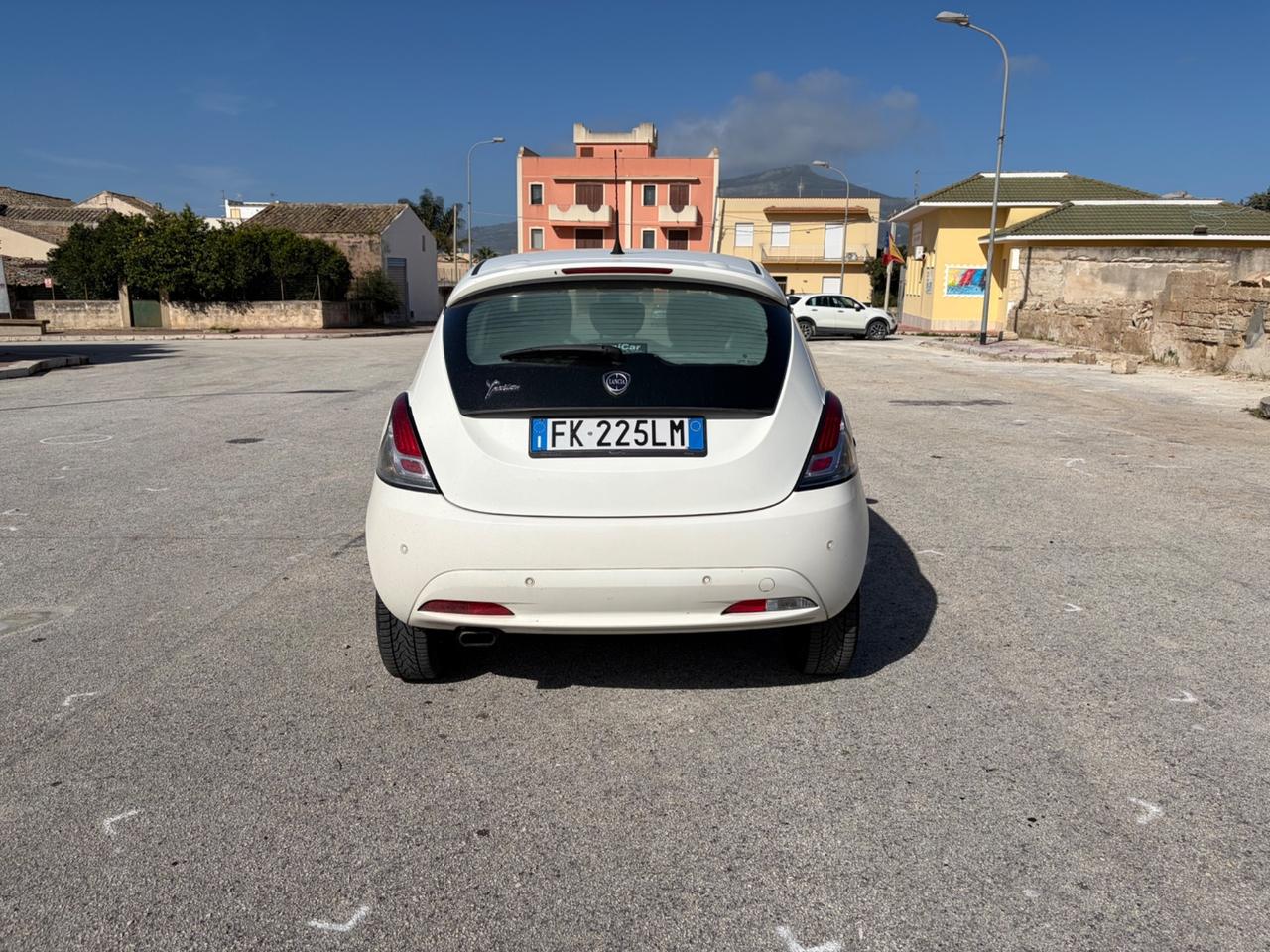 Lancia Ypsilon 1.2 69 CV 5 porte Platinum