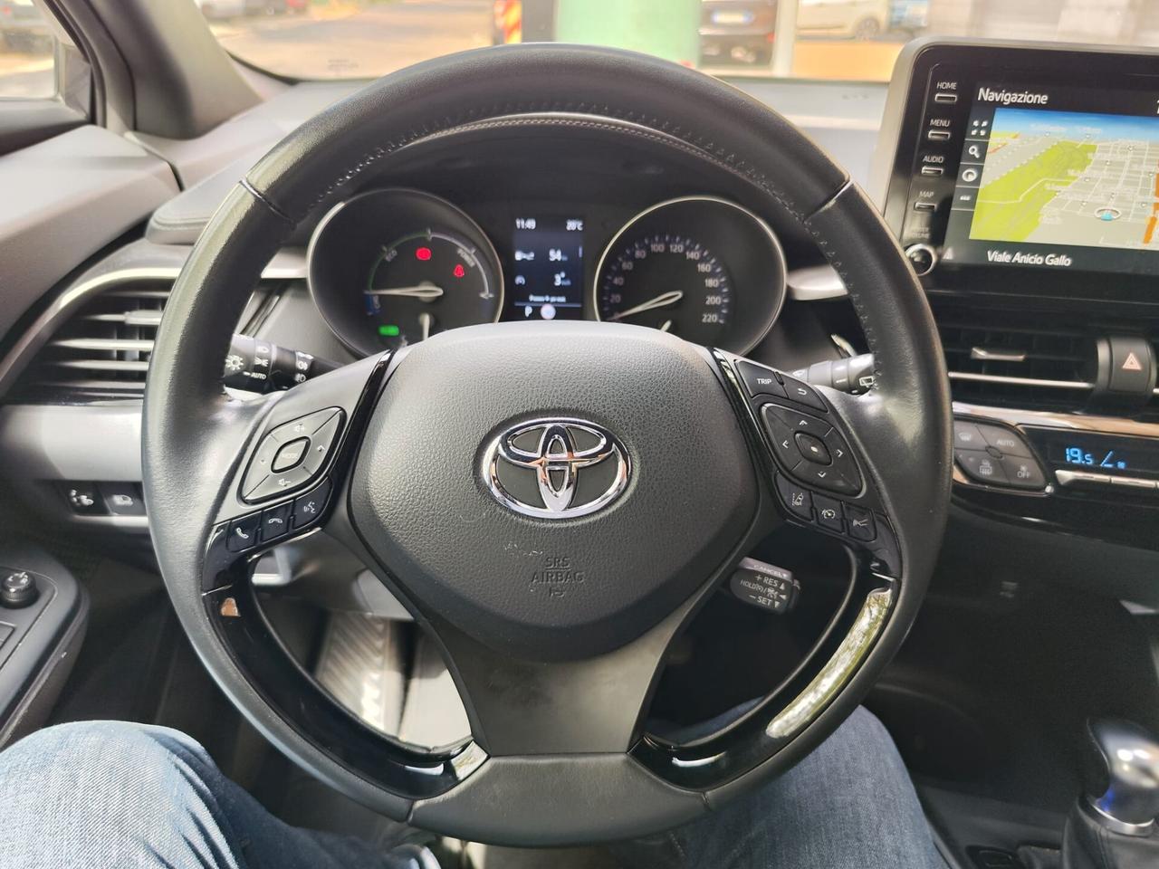 Toyota C-HR 1.8 Hybrid Business