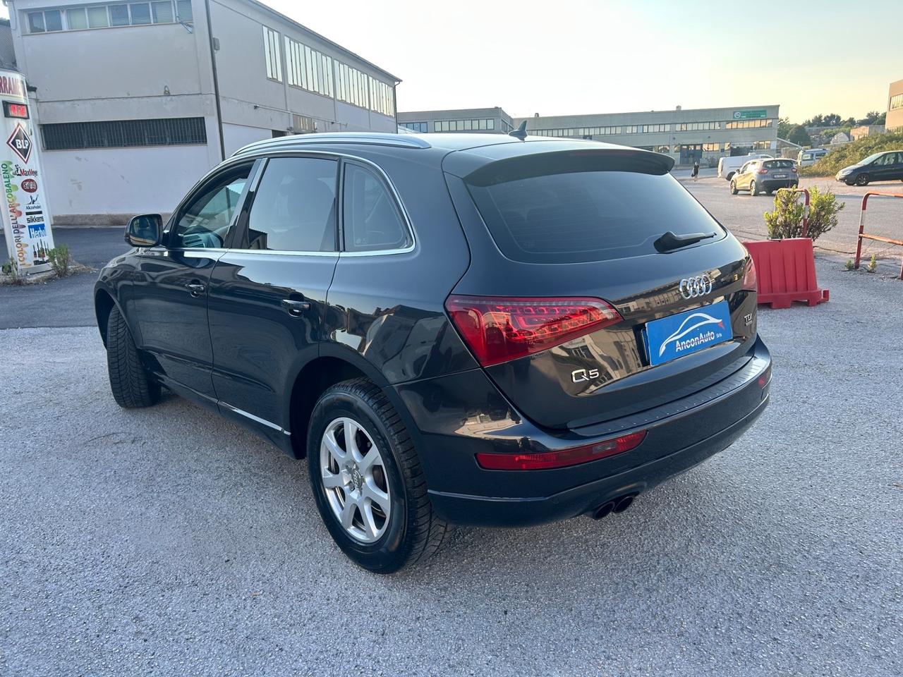 Audi Q5 2.0 TDI quattro X RIVENDITORI 2010
