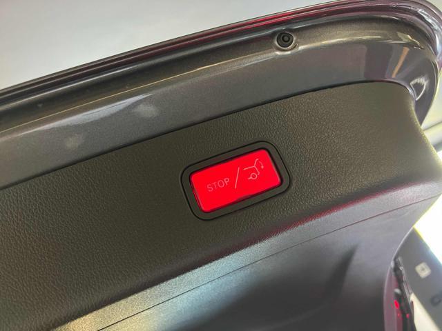 MERCEDES-BENZ GLC 300 d 4Matic Mild Hybrid AMG Line Premium