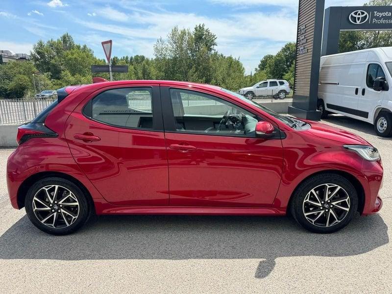 Toyota Yaris Hybrid Trend MY22