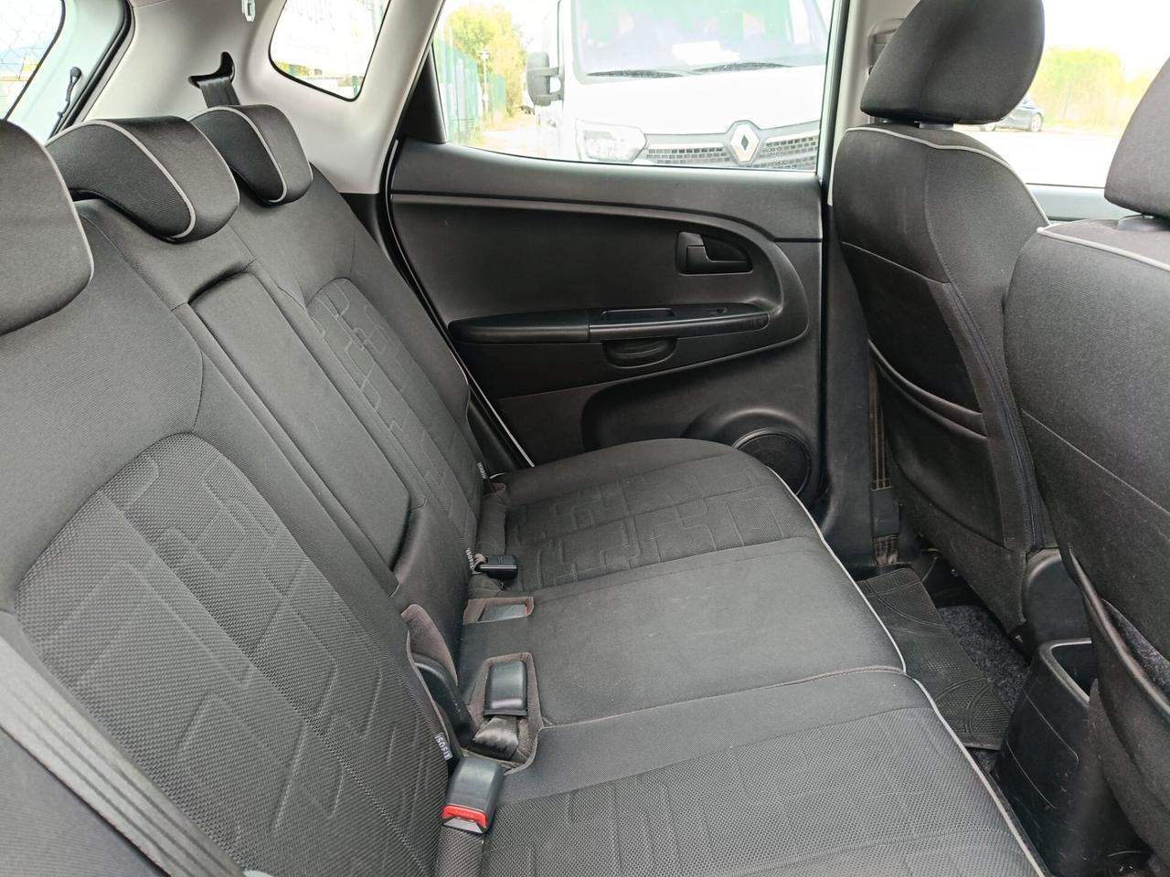 Kia Venga 1.4 diesel - Neopatentati - euro 5