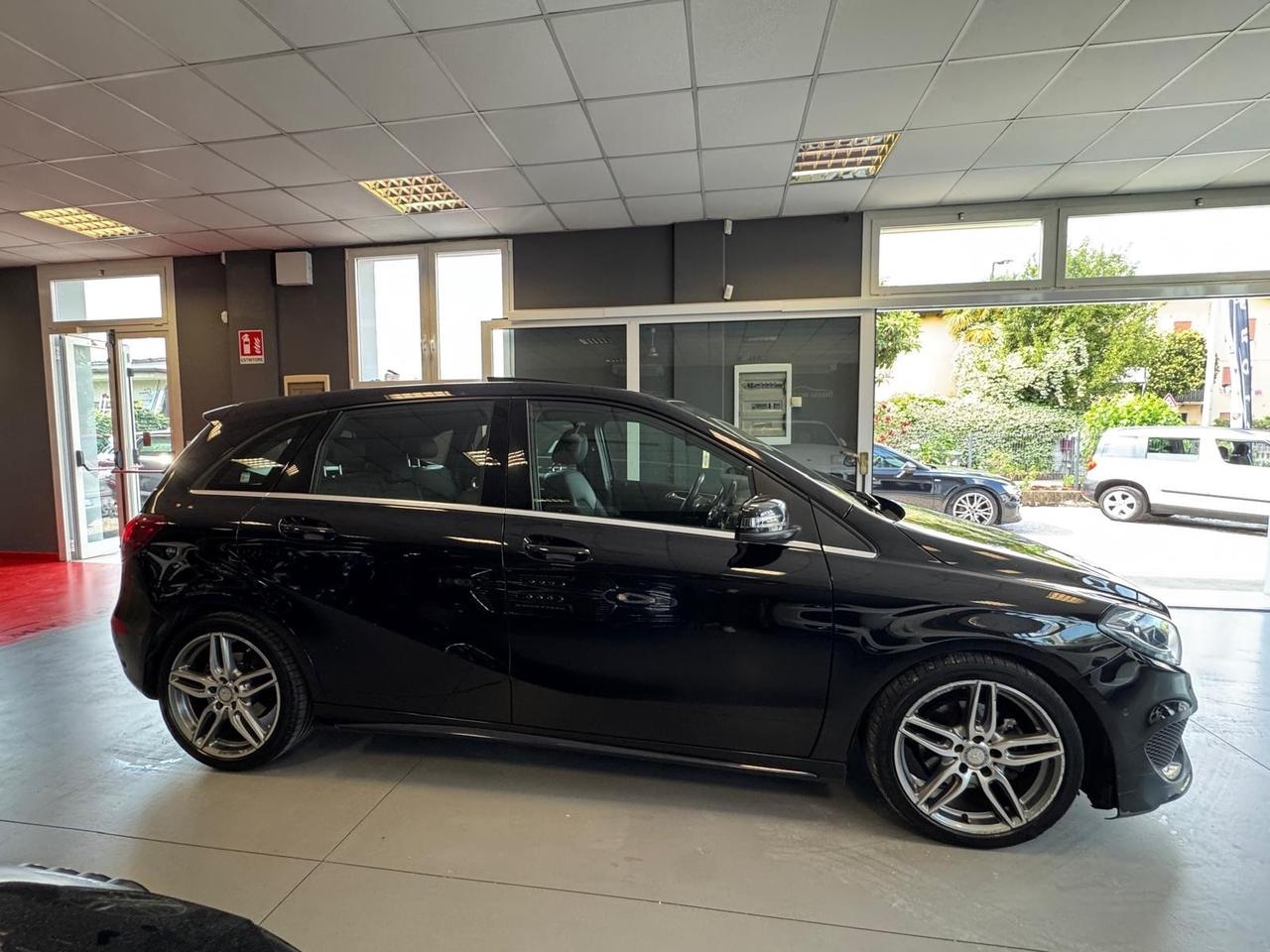 Mercedes-benz B 200 d Automatic Premium