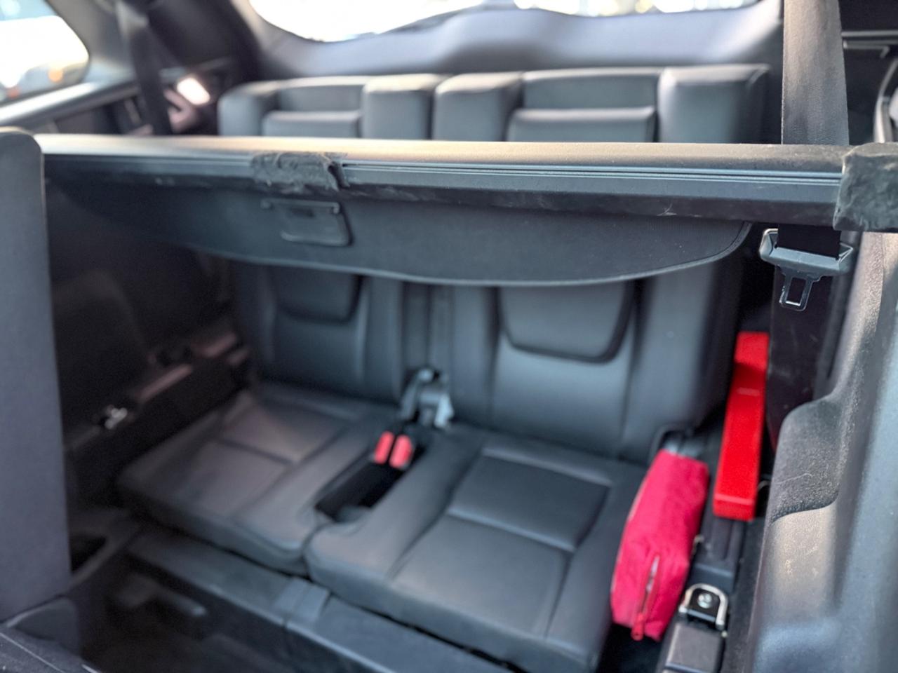 7 POSTI Land Rover Discovery Sport 2.2 TD4 HSE Luxury