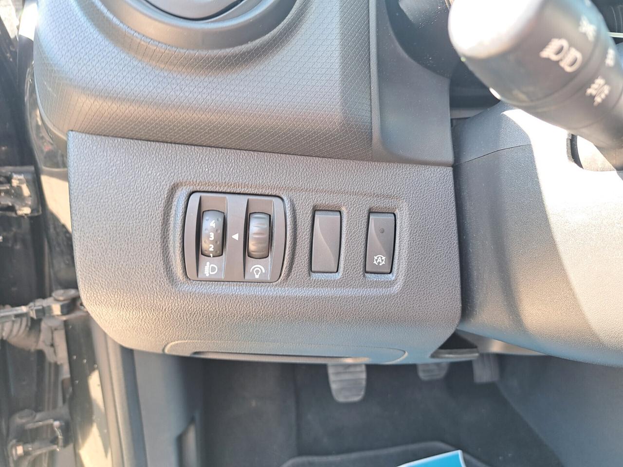 Renault Clio 75 CV /NEOPATENTATI/EURO 6