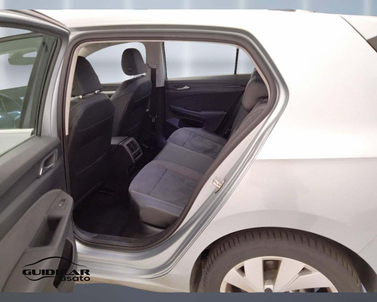 VOLKSWAGEN Golf VIII 2024 - Golf 2.0 tdi Style 150cv dsg
