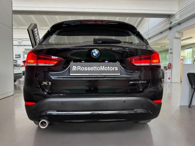 BMW X1 xDrive25e Adv. Plug-In 4x4