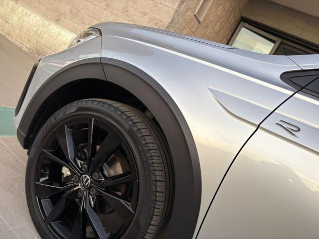 VOLKSWAGEN Taigo 1.0 TSI 116 CV DSG R-Line TETTO APR/PAN