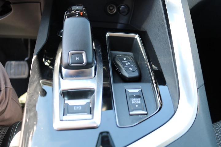 PEUGEOT 5008 II 2021 - 5008 1.5 bluehdi Allure s&s 130cv eat8