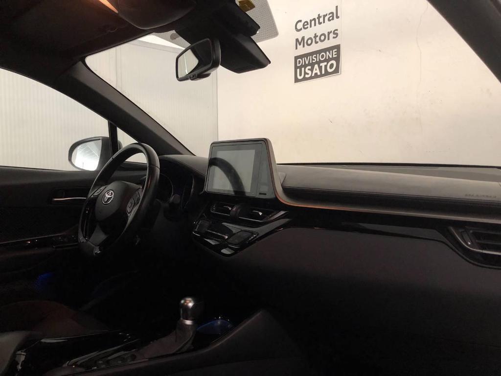 Toyota C-HR 5 Porte 1.8 Hybrid Dynamic 2WD E-CVT