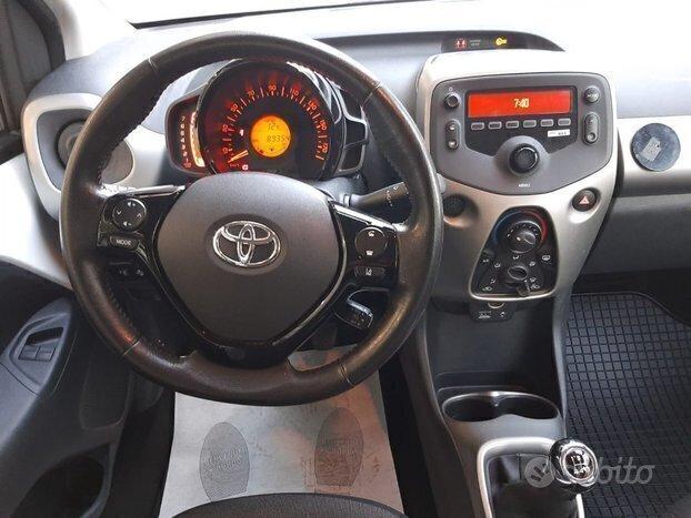 TOYOTA Aygo 1.0 VVT-i 69CV BENZINA UNIPRO