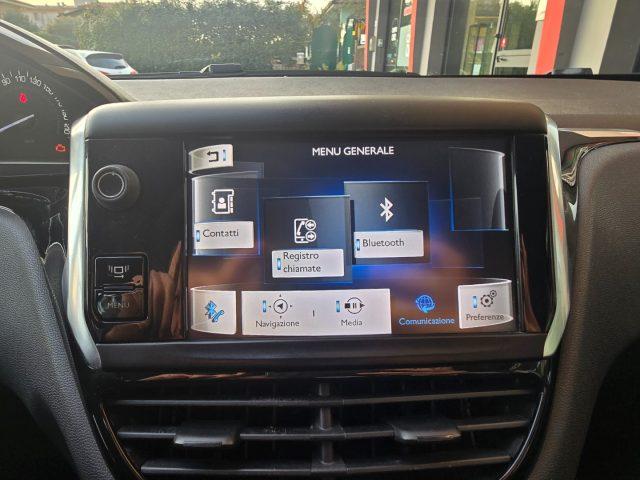 PEUGEOT 208 1.4 8V HDi 68CV 5 Porte Navigatore Sensori Parcheg