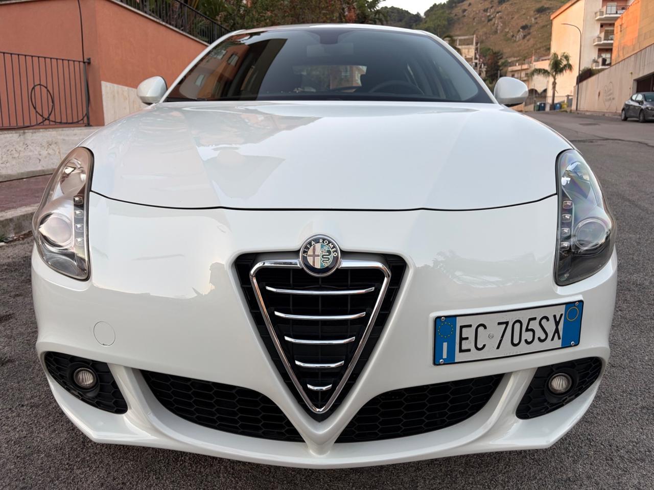 Alfa Romeo Giulietta 1.6 JTDm-2 105 CV Distinctive unico proprietario