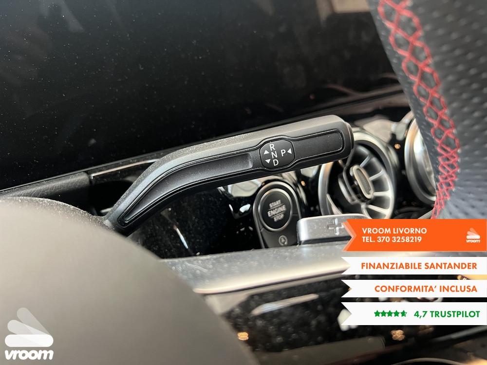 MERCEDES GLA (H247) GLA 200 d Automati...