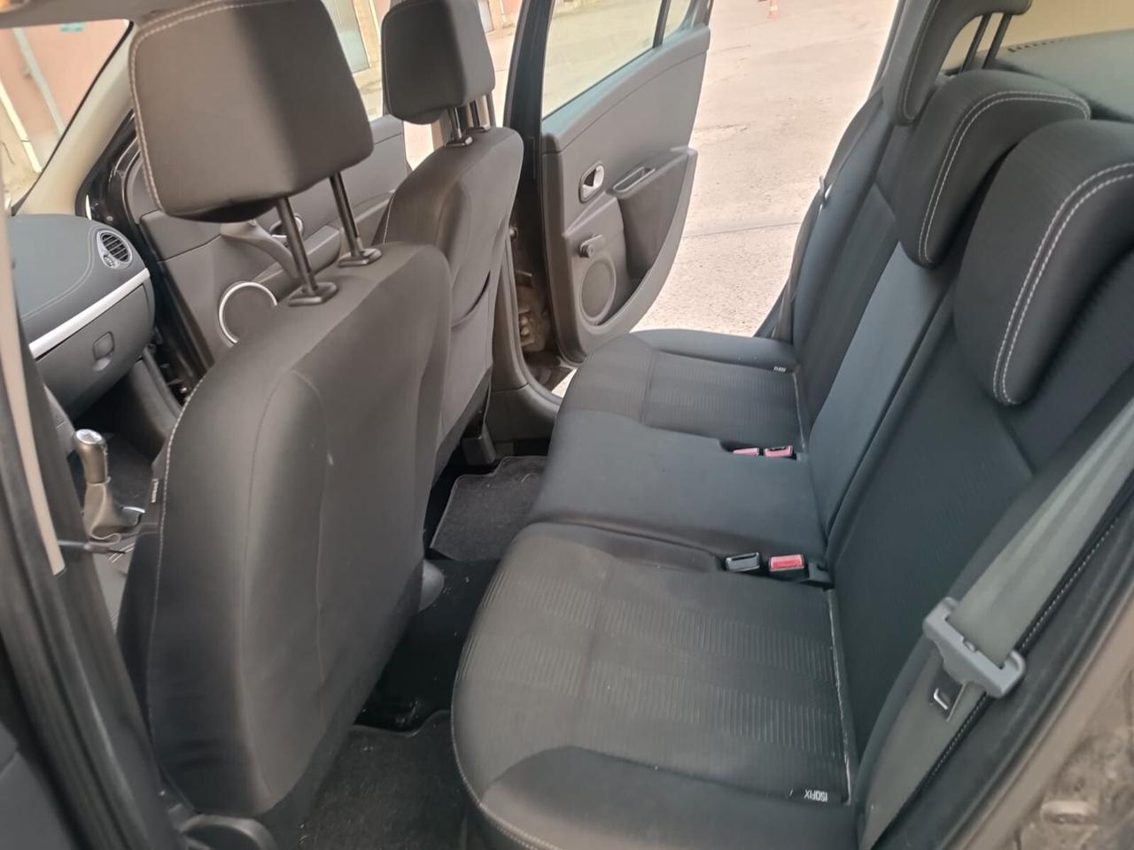 Renault Clio 2010---1.2 Benzina GPL Neopatentati