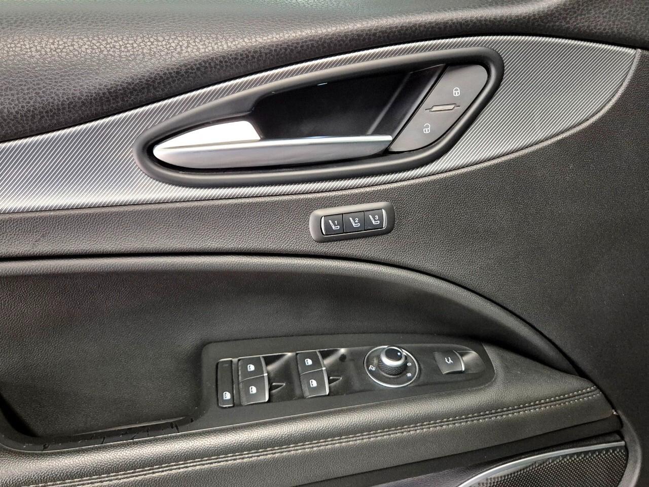 Alfa Romeo Stelvio 2.2 Turbodiesel 210 CV AT8 Q4 Veloce Tì