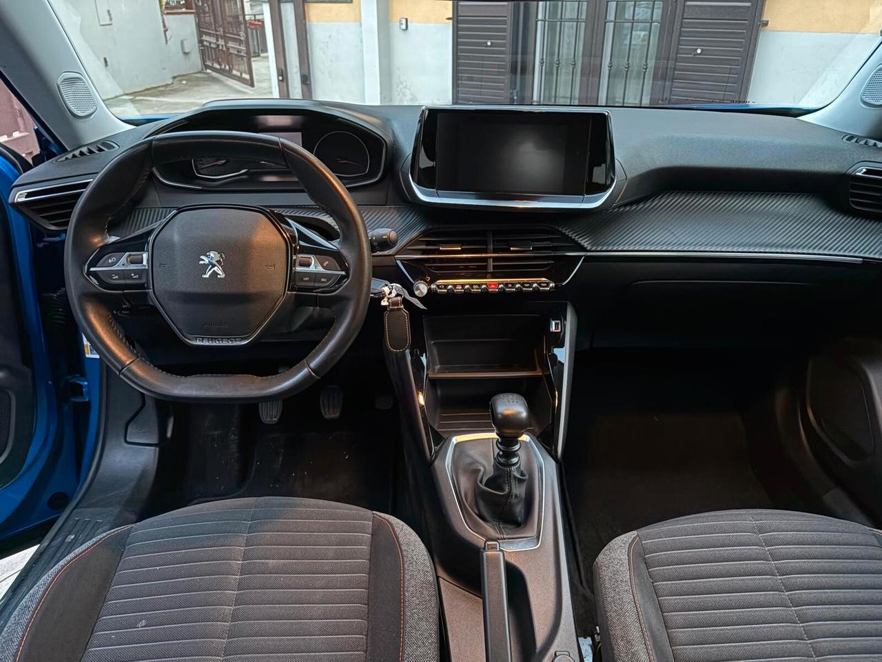 Peugeot 2008 PureTech 100 S&S Allure