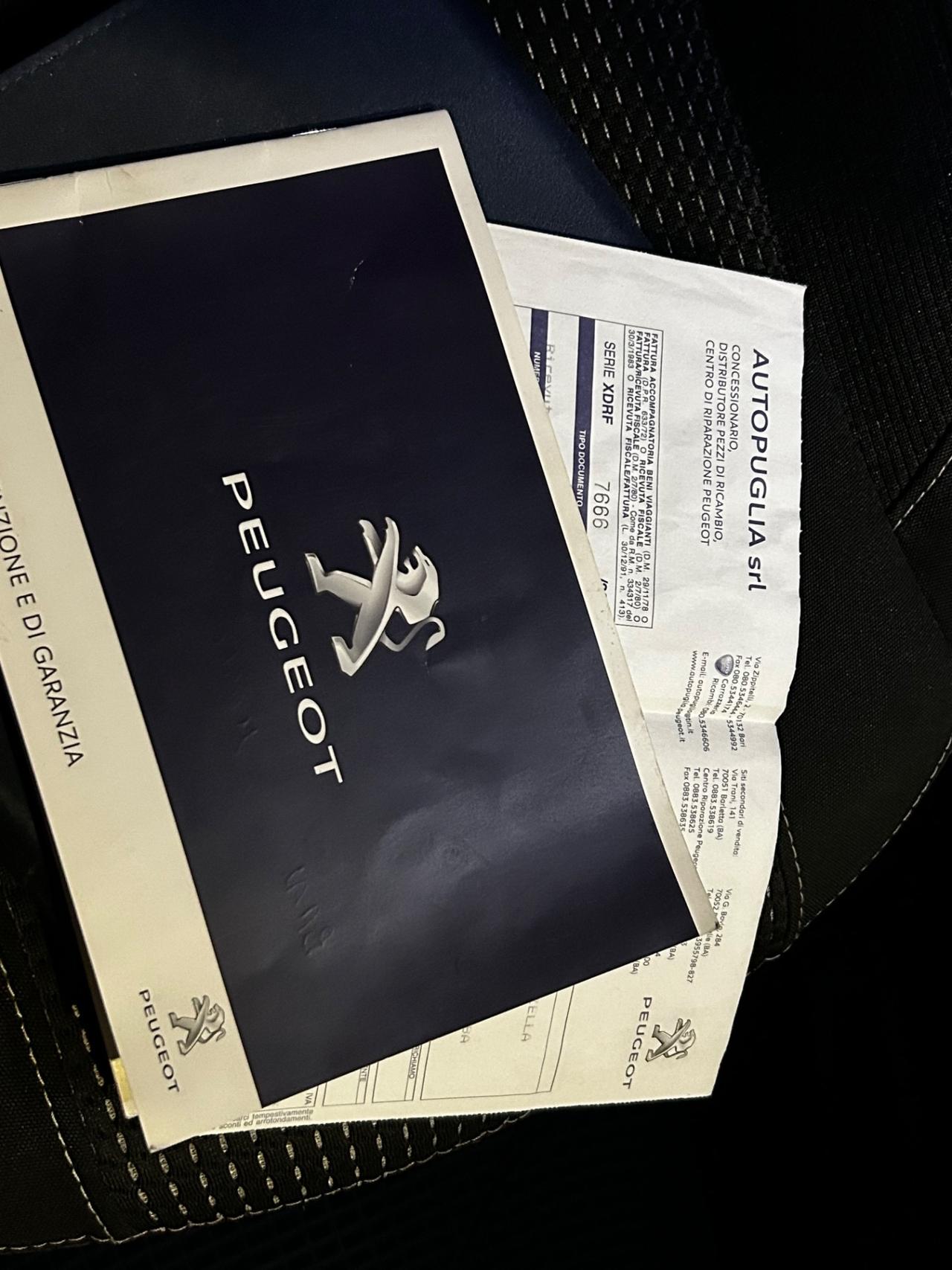 Peugeot 208 BlueHDi 75 5 porte Allure Tetto Panoramico