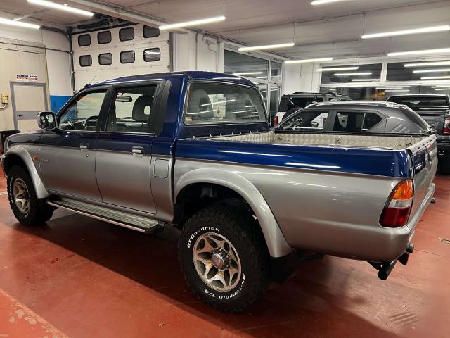 Mitsubishi L200 L200 d.cab 2.5 tdi GLS Target 4wd