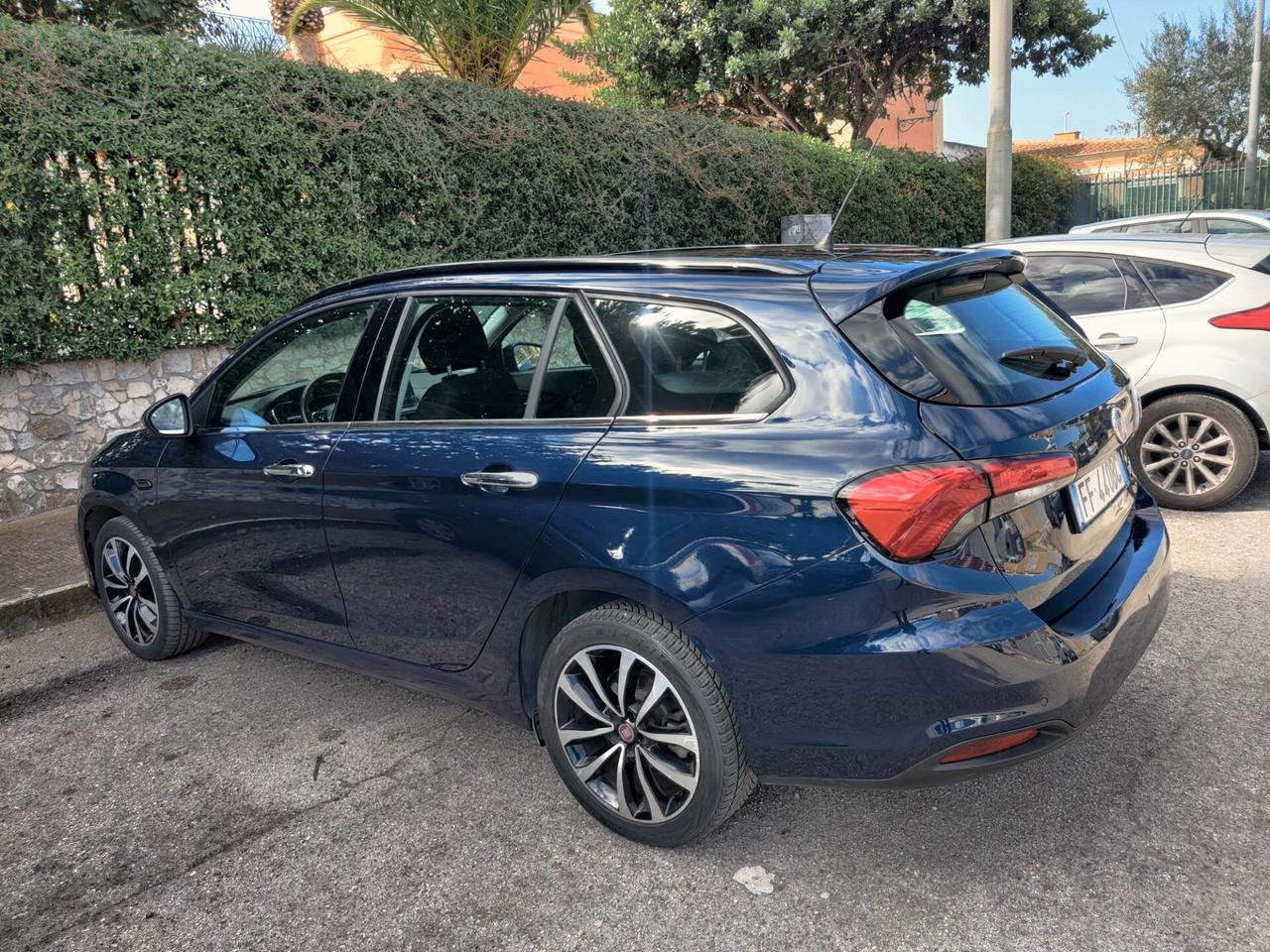 Fiat Tipo 1.6 Mjt S&S SW Lounge 2017