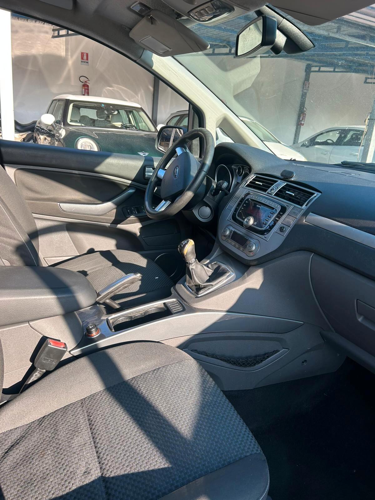 Ford C-Max 1.6 TDCi 110 CV -2010