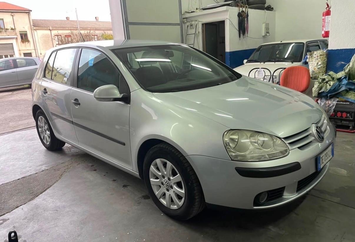 Volkswagen Golf 1.9 TDI 5 porte 6 marce