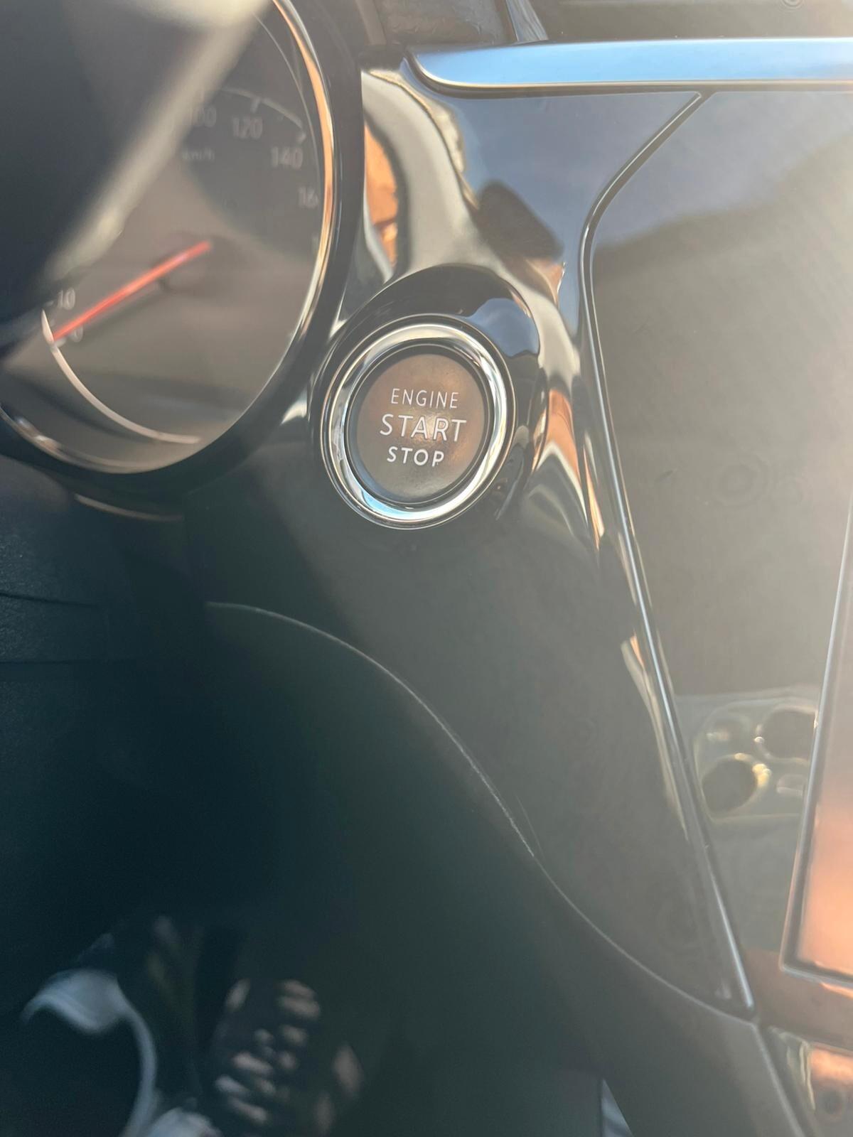 Opel Corsa 1.2 Edition GPL